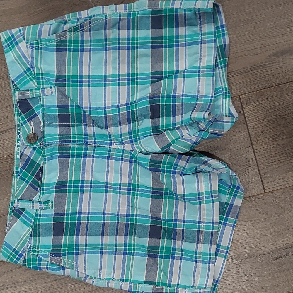 Sonoma Everyday Plaid Short